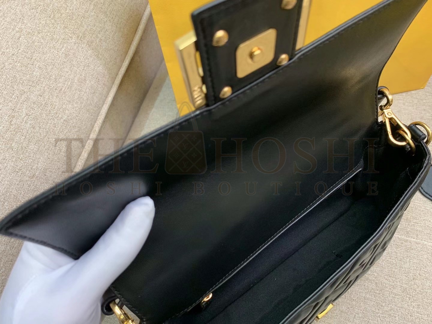 F**di Medium Baguette Bag In Black FF Nappa Leather Master Quality