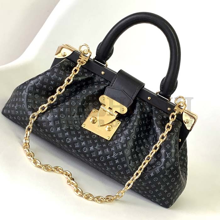 L0vis Vvtt0n LV Women Monogram Clutch Black Calfskin Leather S-Lock Master Quality