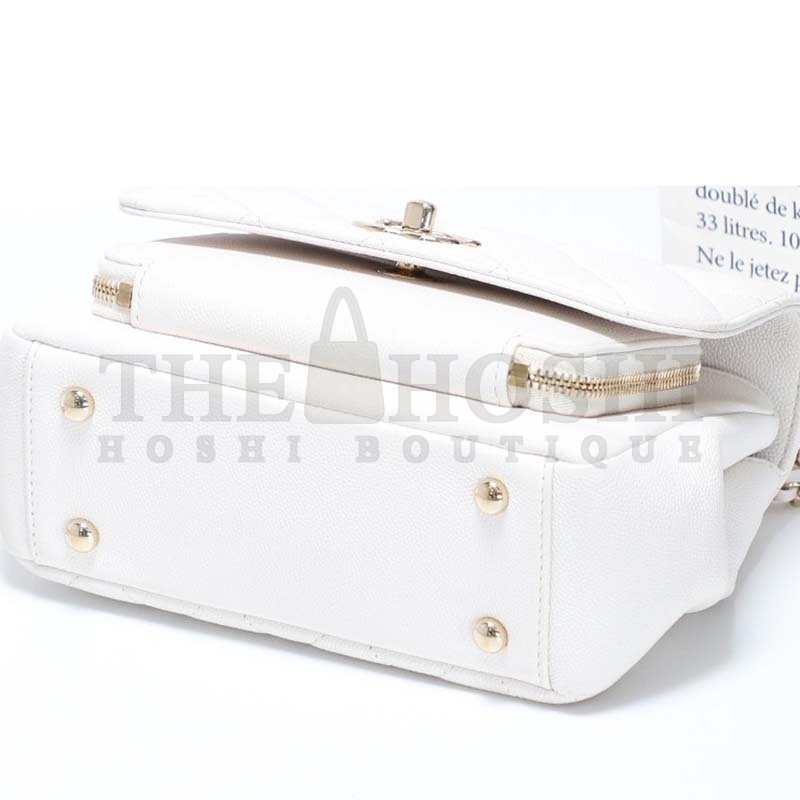 Ch**el Women Flap Bag with Top Handle in Grained Calfskin Leather-White Master Quality