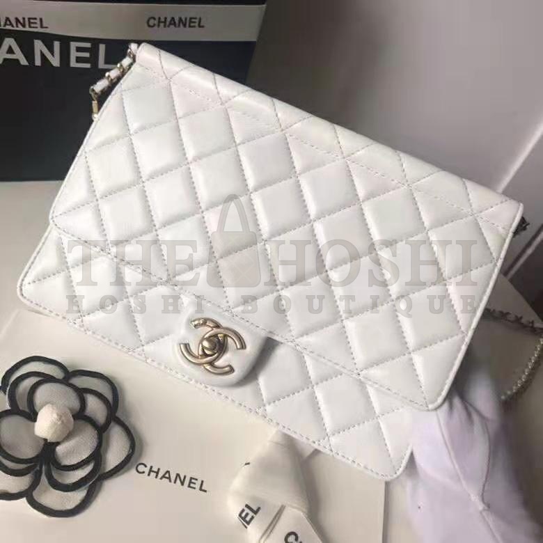 Ch**el Women Flap Bag White Ringer Pearl in Goatskin Leather Master Quality