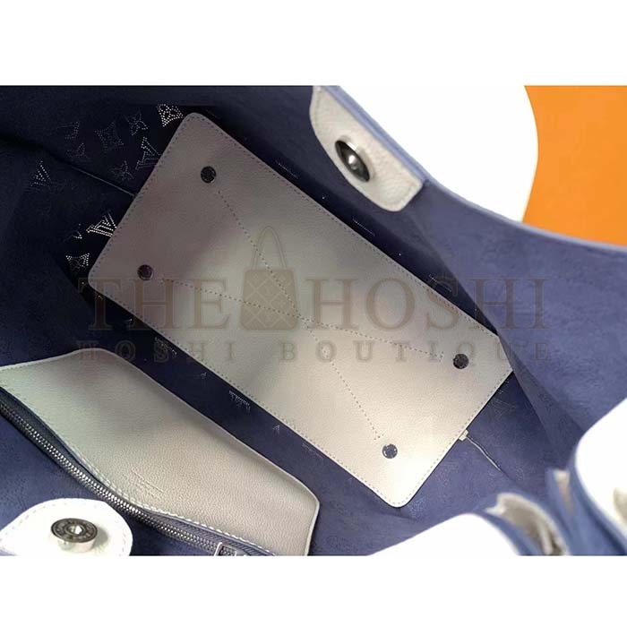 L0vis Vvtt0n LV Women Carmel Hobo Bag White Mahina Perforated Calfskin Leather Master Quality