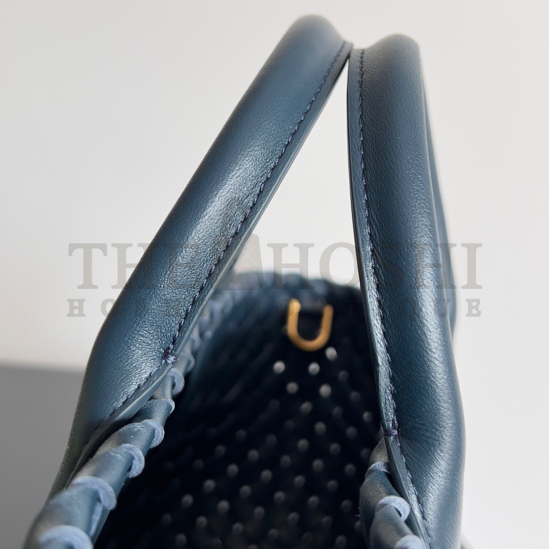 B0tt*ga Ven*ta Cabat Mini Bag In Navy Blue Intrecciato Lambskin Master Quality