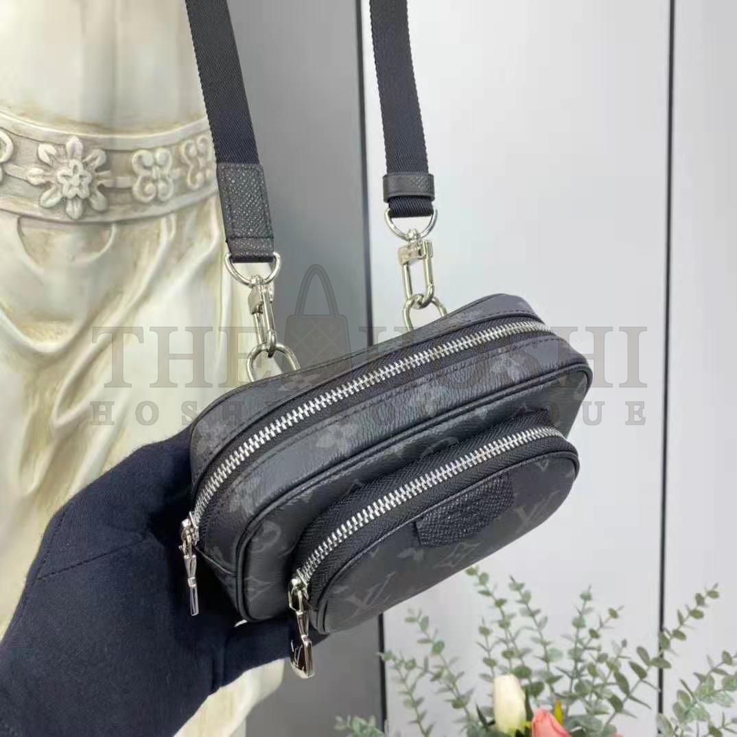 L0vis Vvtt0n LV Men Outdoor Pouch Taigarama Noir Black Coated Canvas Cowhide Leather Master Quality