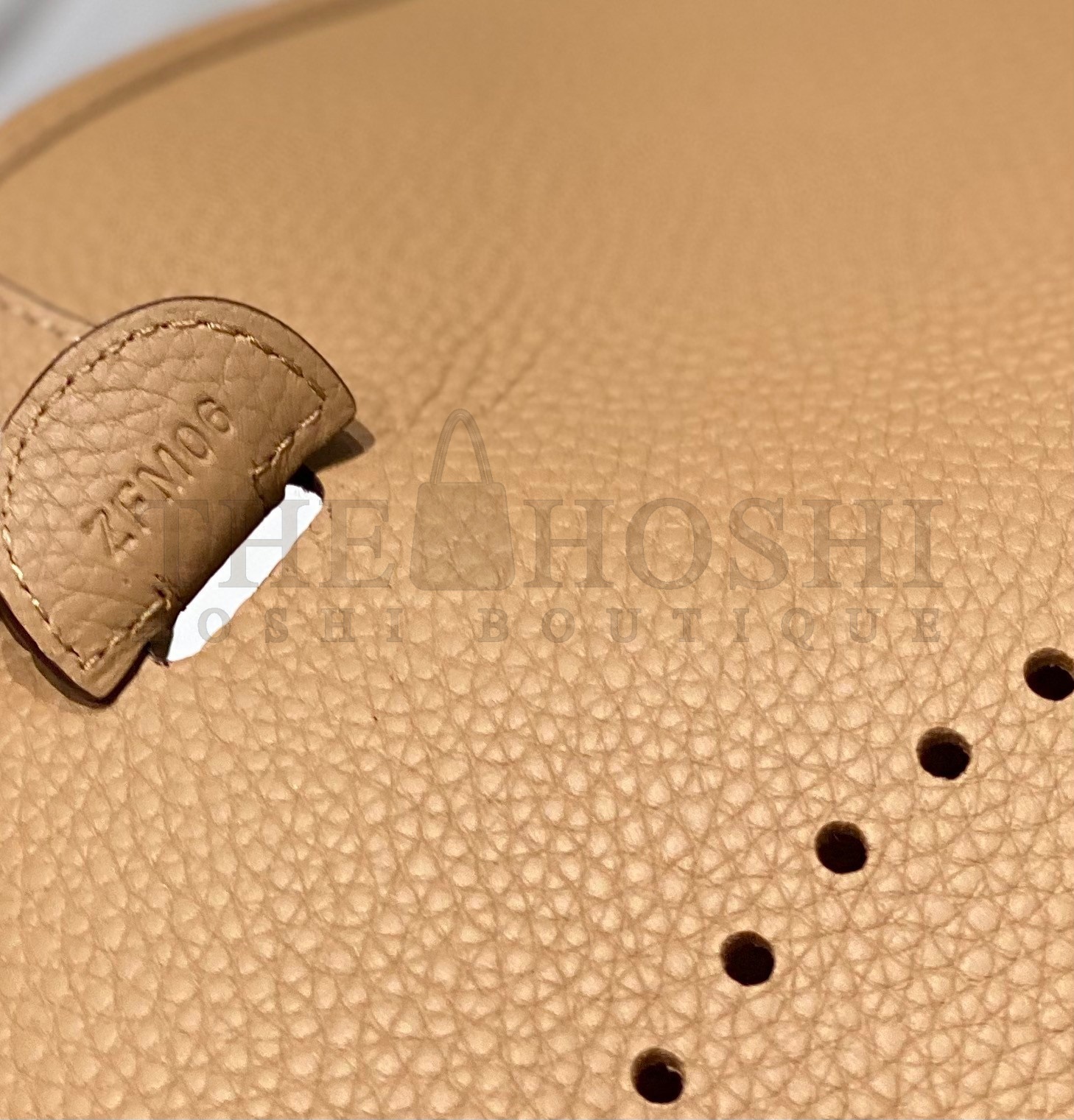 H**me5 Evelyne III 29 Bag in Chai Clemence Leather Master Quality