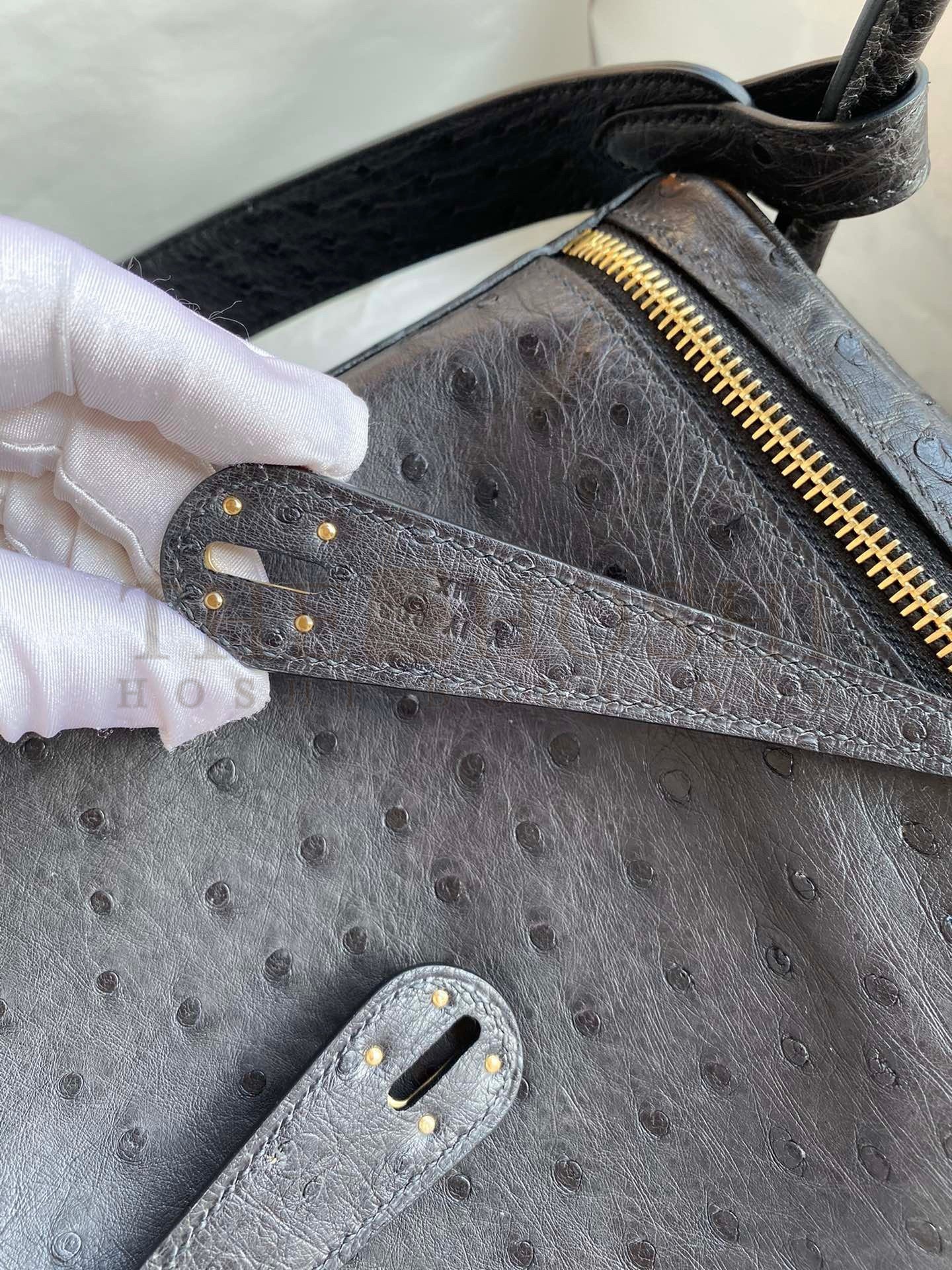 H**me5 Lindy 30 Handmade Bag In Black Ostrich Leather Master Quality