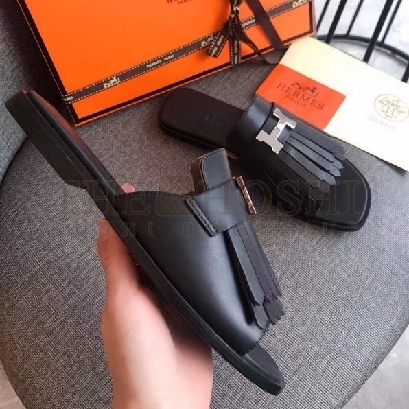 H**me5 Auteuil Sandals In Black Calfskin Master Quality