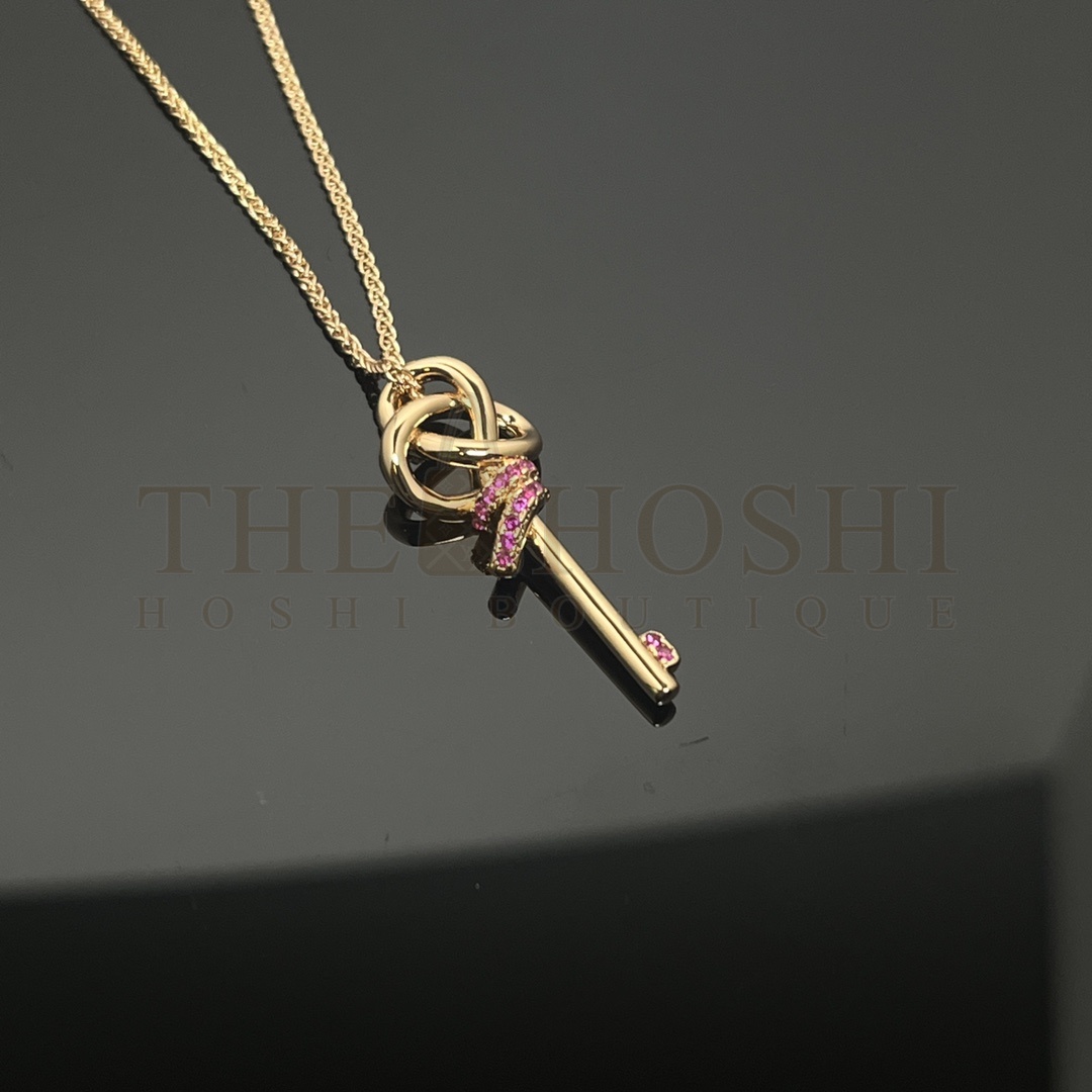 T*f*ny Available in Medium Small Large Rope Knot Half D1am0nd Full D1am0nd Key Necklace Master Quality