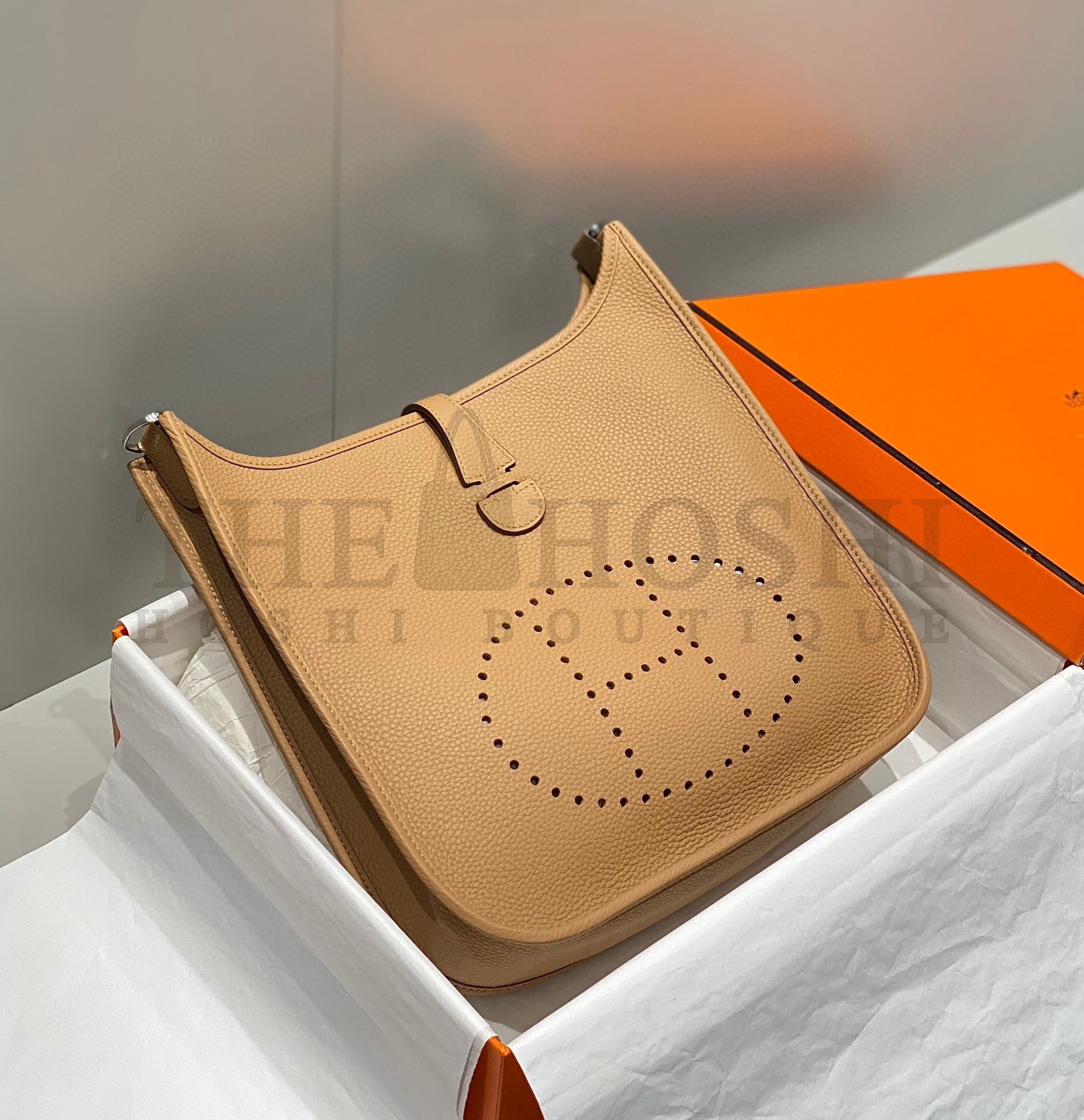 H**me5 Evelyne III 29 Bag in Chai Clemence Leather Master Quality