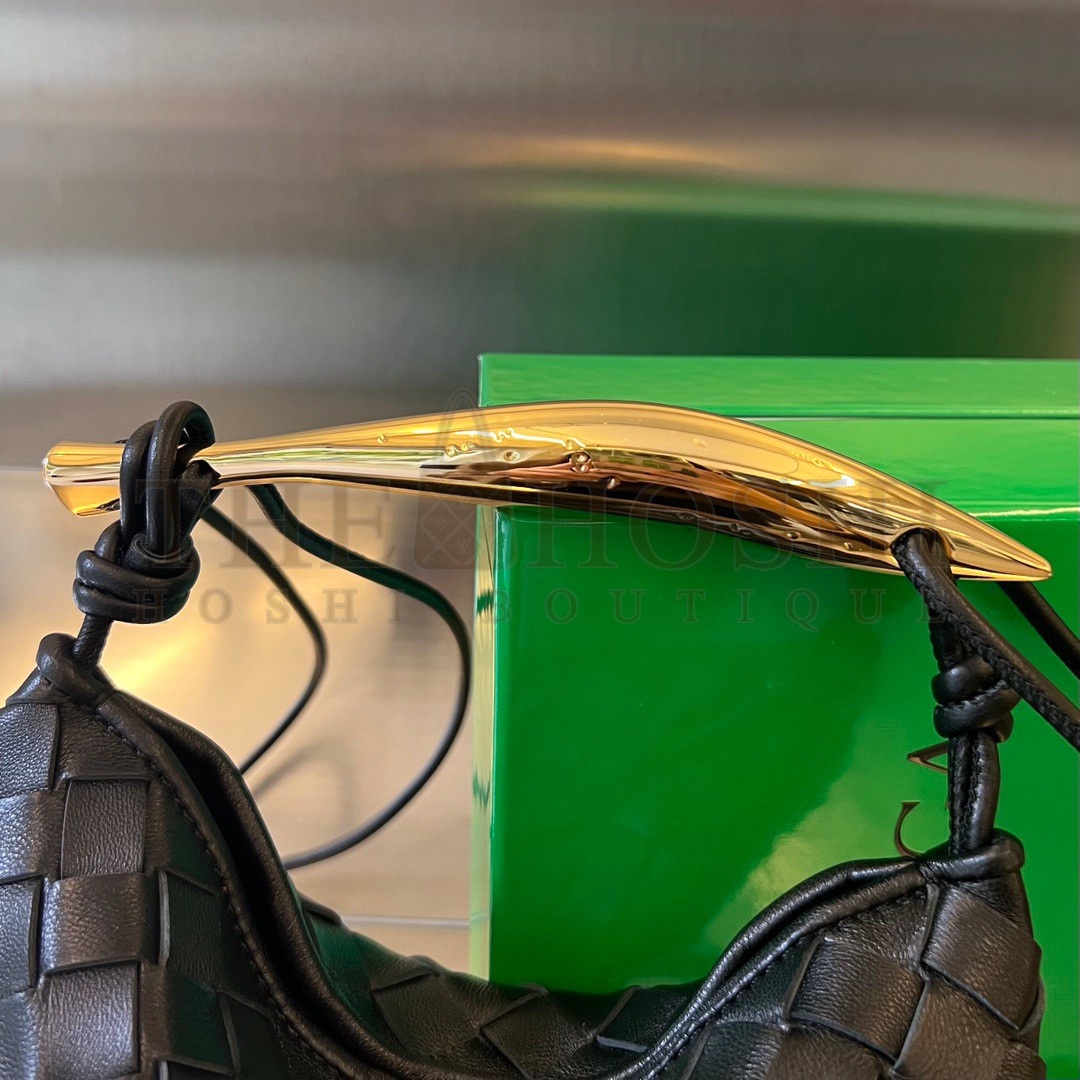 B0tt*ga Ven*ta Sardine Mini Bag In Black Intrecciato Lambskin Master Quality