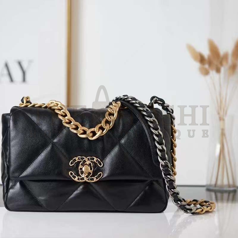 Ch**el Women 19 Handbag Lambskin Gold Silver-Tone Ruthenium-Finish Metal Black Master Quality