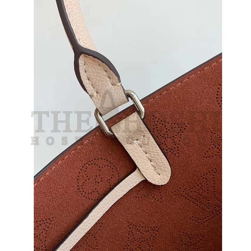 L0vis Vvtt0n LV Women Bella Tote Crème Beige Mahina Perforated Calfskin Master Quality