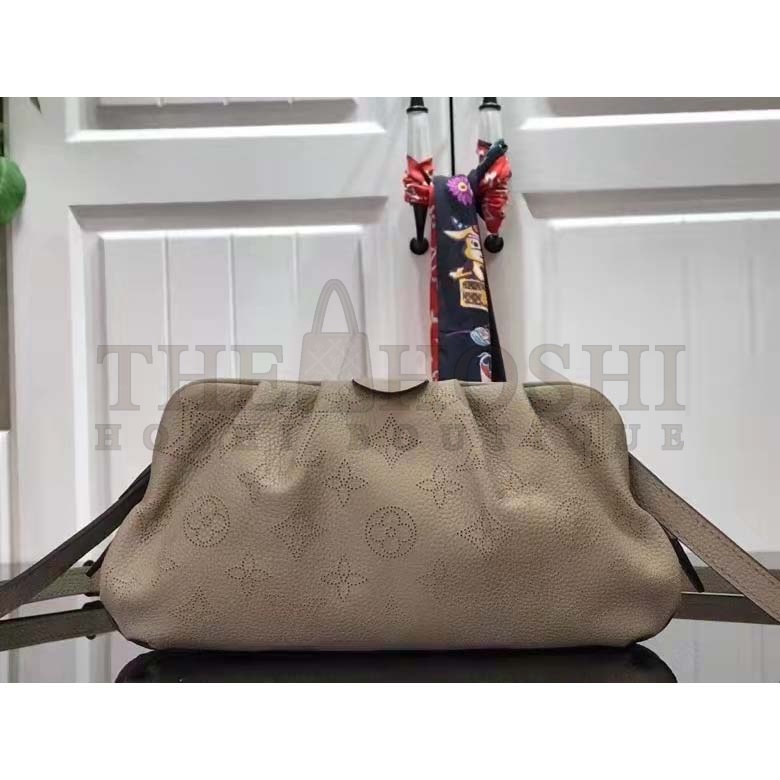 L0vis Vvtt0n LV Women Scala Mini Pouch Coquille Mahina Perforated Calf Leather Master Quality