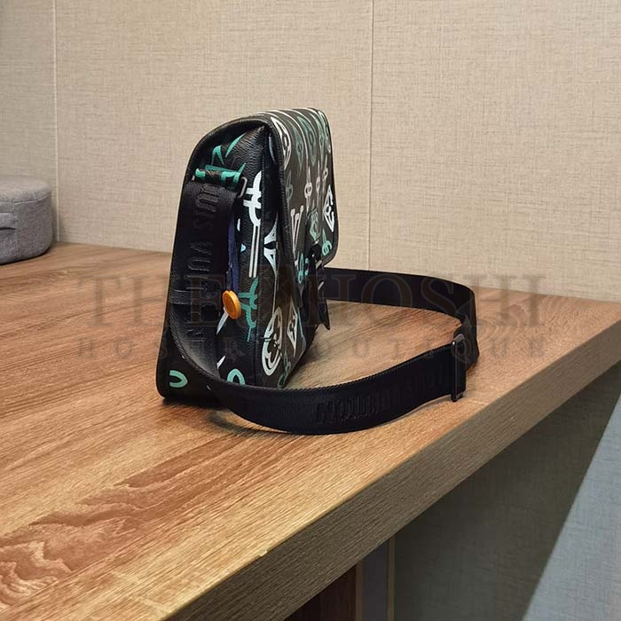 L0vis Vvtt0n LV Women Archy Messenger MM Bag Graffiti Green Monogram Coated Canvas Master Quality