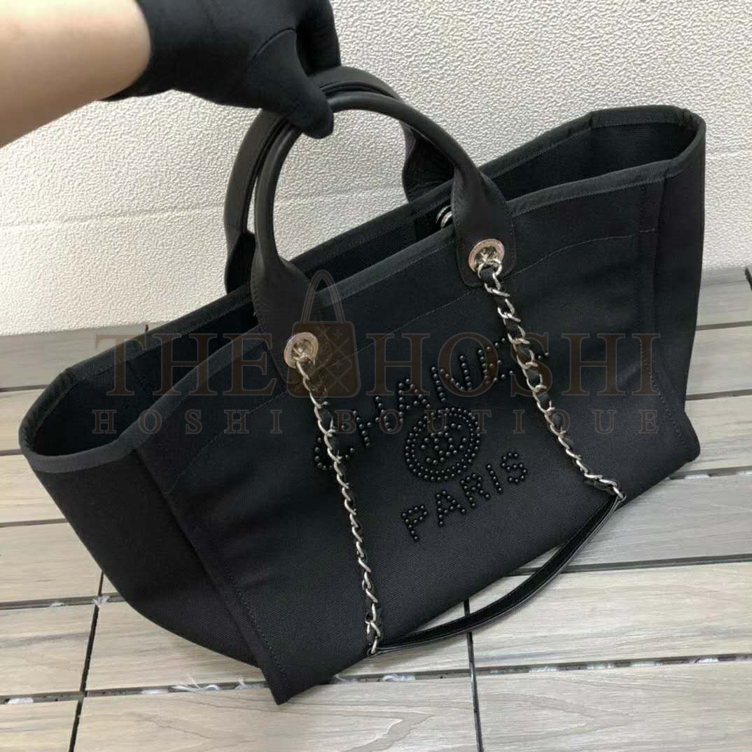 Ch**el Women Shopping Bag Mixed Fibers Imitation Pearls & Silver-Tone Metal Master Quality