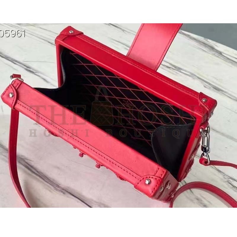 L0vis Vvtt0n LV Women Petite Malle Handbag Red Patent Calfskin Cowhide Leather Master Quality