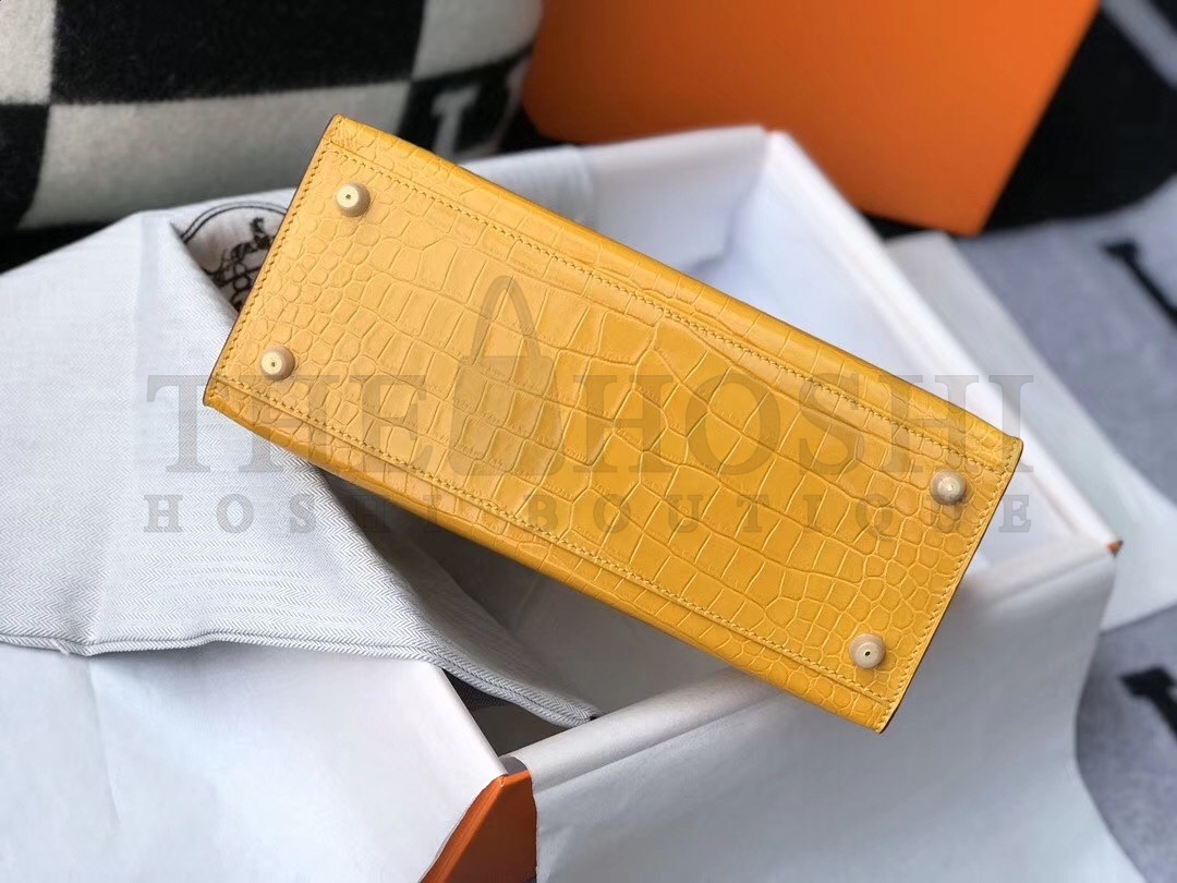 H**me5 Kelly 28cm Bag In Yellow Embossed Crocodile GHW Master Quality