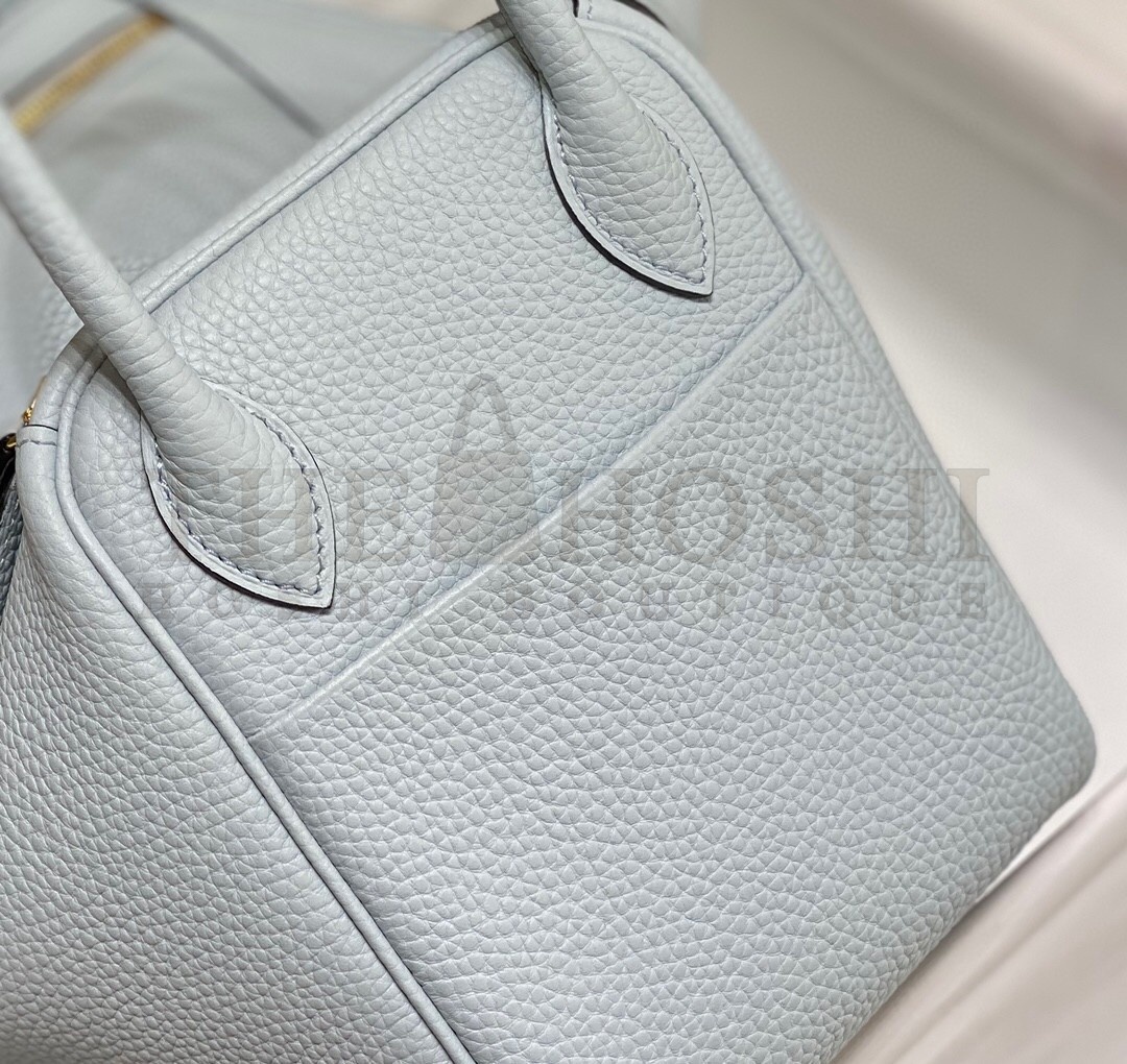 H**me5 Lindy 26cm Bag In Blue Brume Clemence Leather GHW Master Quality