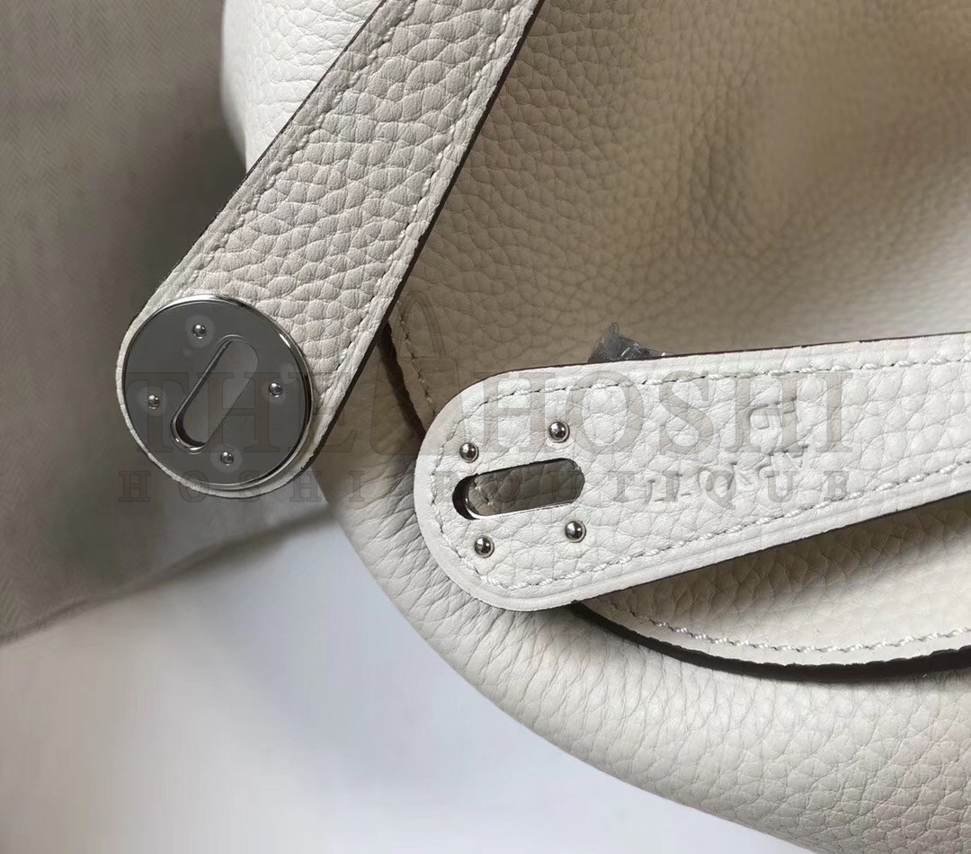 H**me5 Lindy 26cm Bag In White Clemence With PHW Master Quality