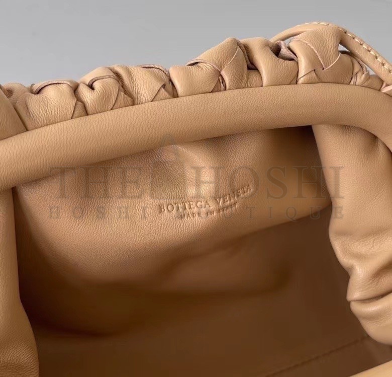 B0tt*ga Ven*ta Mini Pouch In Beige Intrecciato Lambskin Master Quality