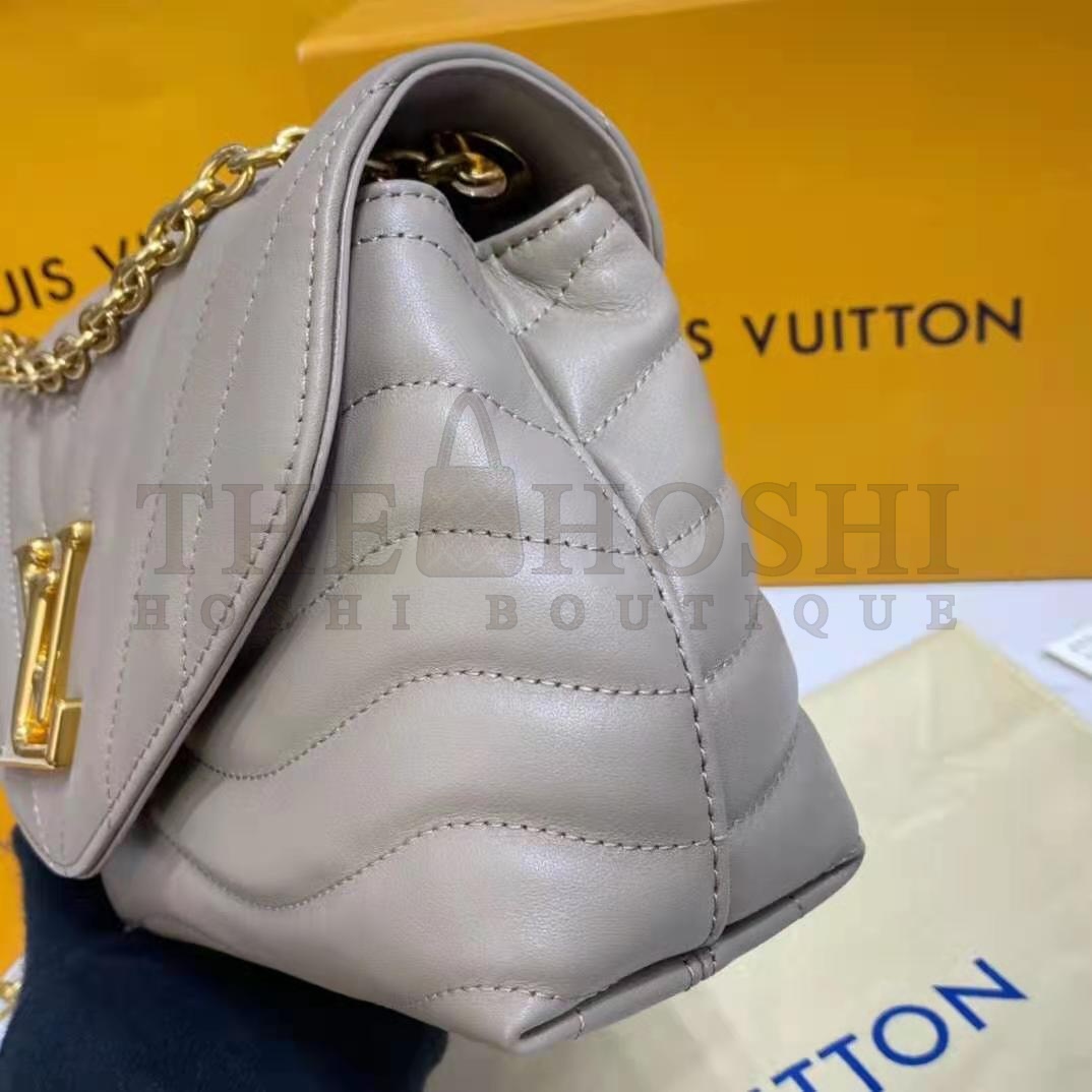 L0vis Vvtt0n LV Women New Wave Chain Bag Handbag Sandy Smooth Cowhide Leather Master Quality