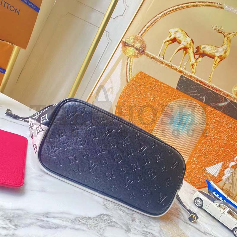 L0vis Vvtt0n Women LV Neverfull MM Carryall Tote Bag Black Printed Embossed Grained Cowhide Master Quality