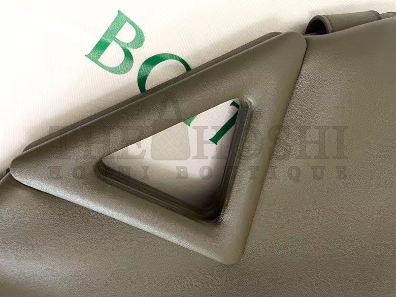 B0tt*ga Ven*ta Medium Point Top Handle Bag In Camping Leather Master Quality