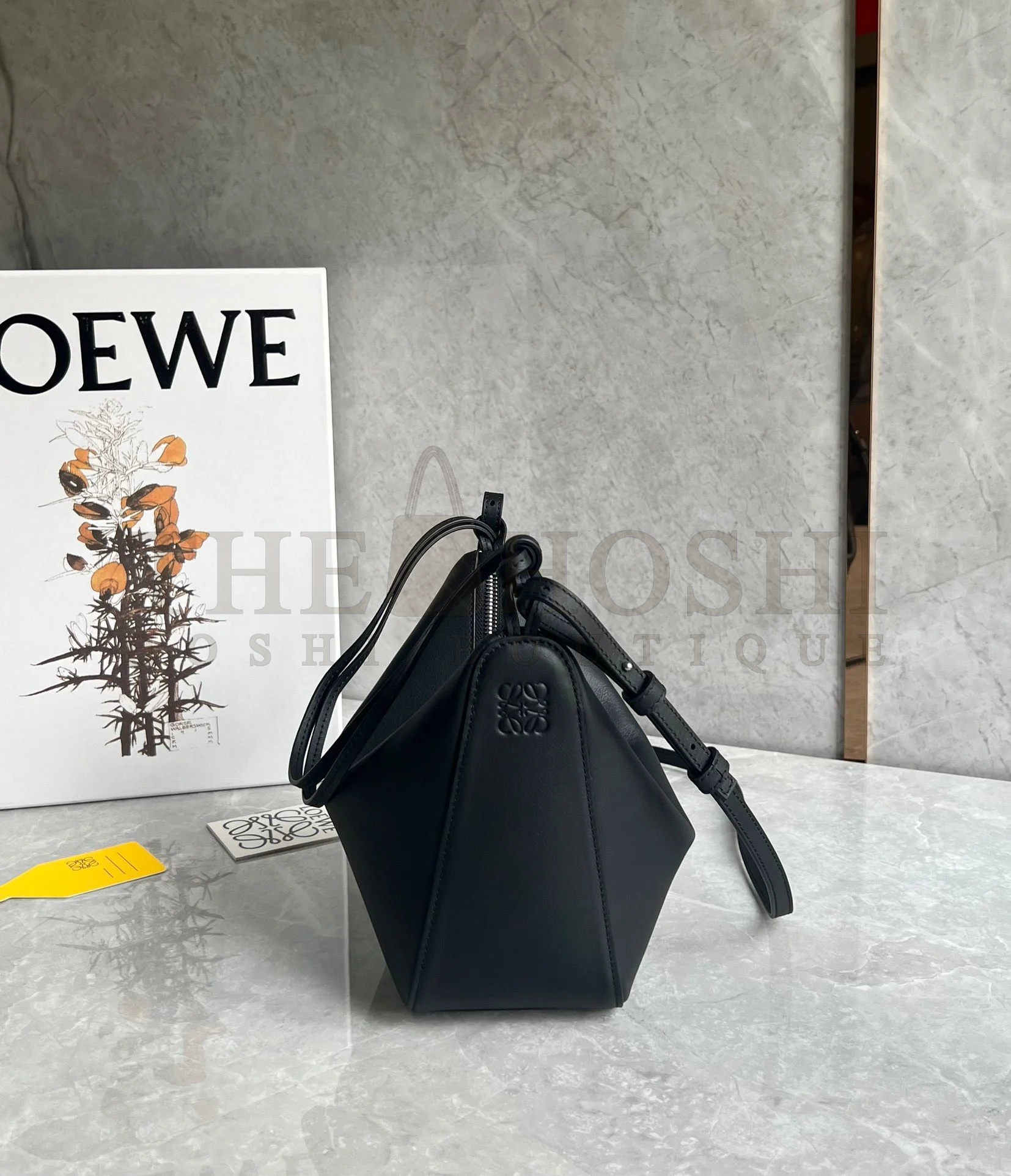 L0ew* Mini Hammock Hobo Bag in Black Calfskin Master Quality