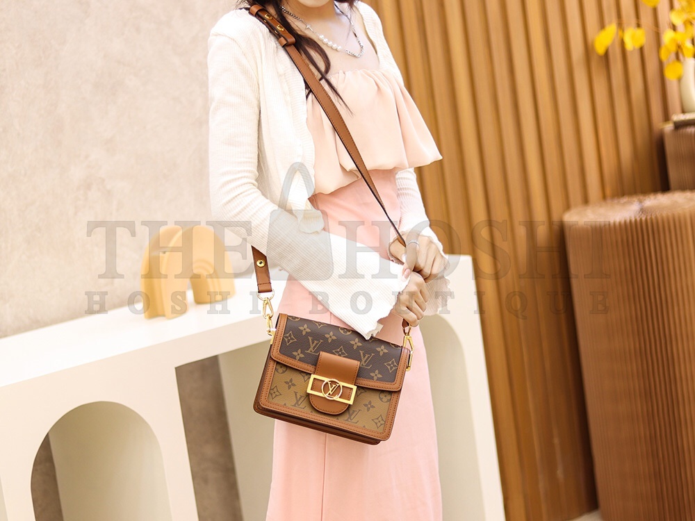 L0vis Vvtt0n LV Women Mini Dauphine Handbag in Monogram Canvas-Brown M44580 Master Quality