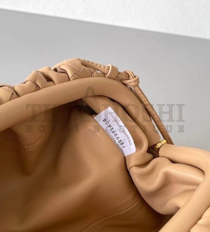 B0tt*ga Ven*ta Mini Pouch In Beige Intrecciato Lambskin Master Quality