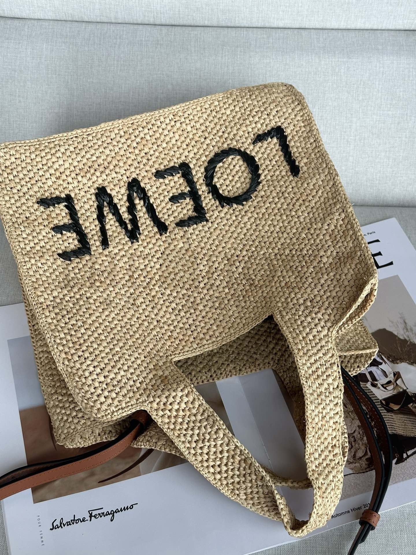 L0ew* Small L0ew* Font Tote in Natural Raffia Master Quality