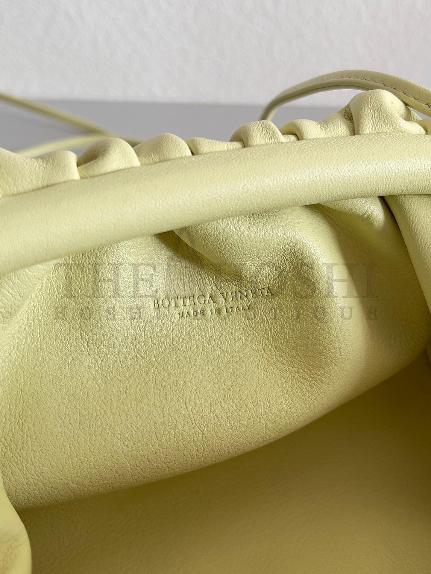 B0tt*ga Ven*ta Mini Pouch Bag In Zest Washed Calfskin Master Quality