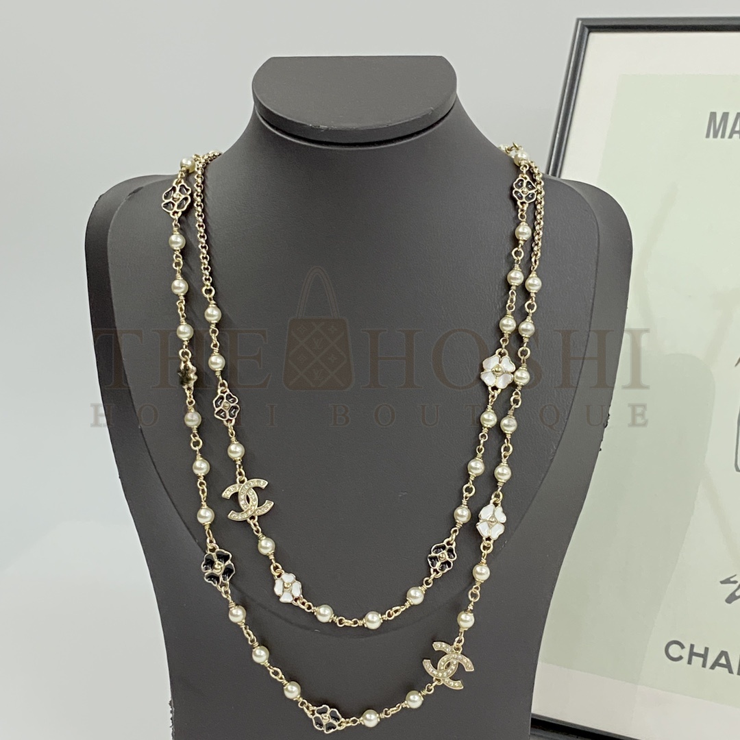 Ch**el Clover Pearl CC Necklace – Gold, White & Black Multilayer Design Master Quality
