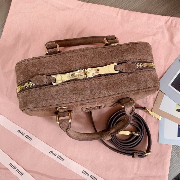 Miu Miu M1um1u Suede Bowling Bag Brown Calfskin Leather 22x10.5x7.5cm 5BB142 Master Quality