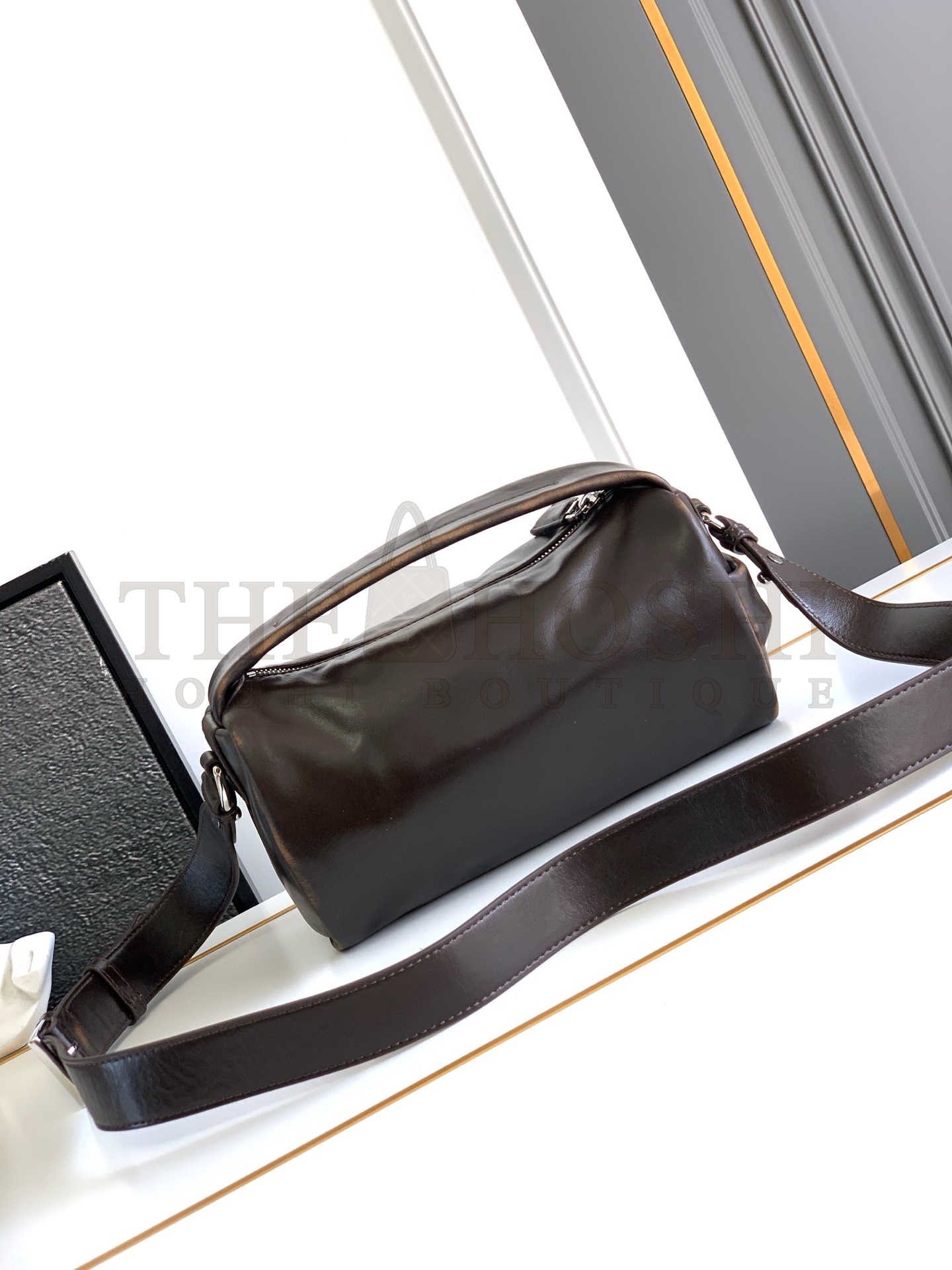 Pra*a PRD Bostin Old Leather Shoulder Bag 24x11x11cm 2VH188 Master Quality