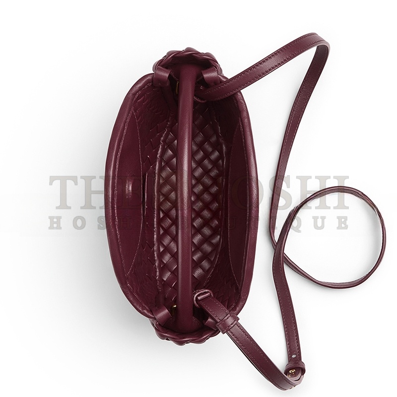 B0tt*ga Ven*ta SMALL COBBLE TOP HANDLE 805739V3RG12250 (23*11*8cm) Master Quality