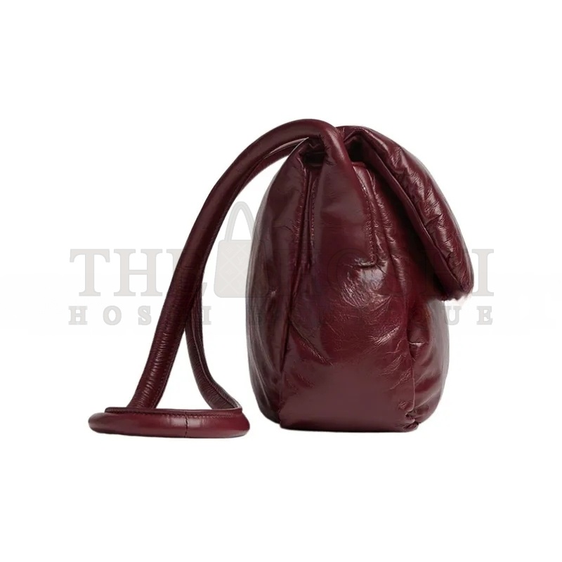 B0tt*ga Ven*ta PILLOW BAG 717237V2FN02250 (29*19*9cm) Master Quality