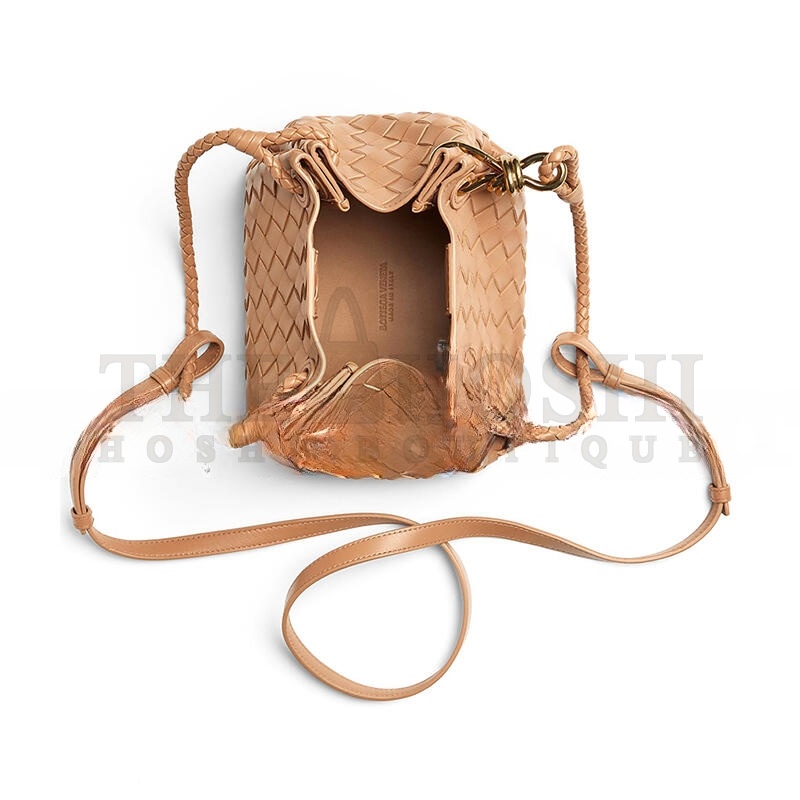 B0tt*ga Ven*ta SMALL PARACHUTE 796569VCPPT2788 (20*17*16.5cm) Master Quality