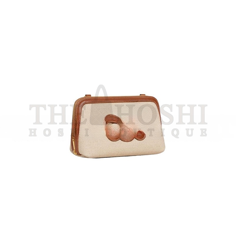 Ce1i*e CLUTCH ON CHAIN CUIR TRIOMPHE IN TEXTILE AND CALFSKIN 10E382DTL-02NT (16.5*11*8cm) Master Quality