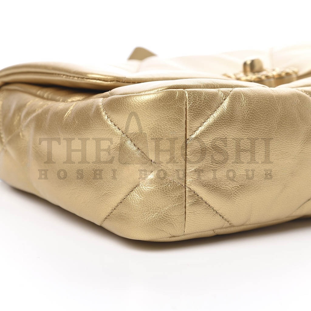 Ch**el 19 FLAP METALLIC GOATSKIN QUILTED MEDIUM GOLD AS0060 (26*16*9cm) Master Quality