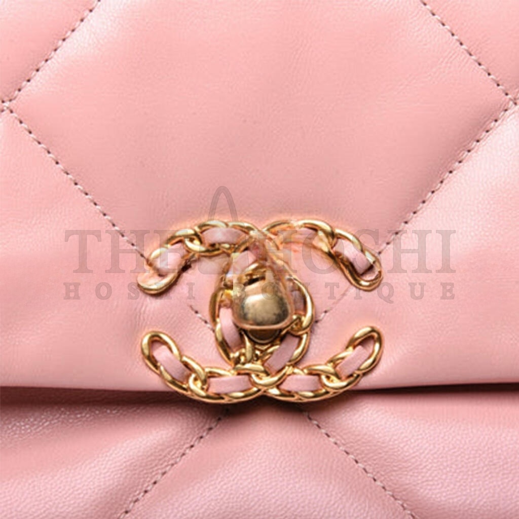 Ch**el QUILTED MEDIUM 19 FLAP LIGHT PINK (26*16*9cm) Master Quality