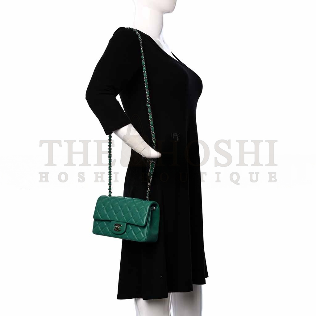 Ch**el LAMBSKIN QUILTED MINI RECTANGULAR FLAP GREEN (20*12*6cm) Master Quality