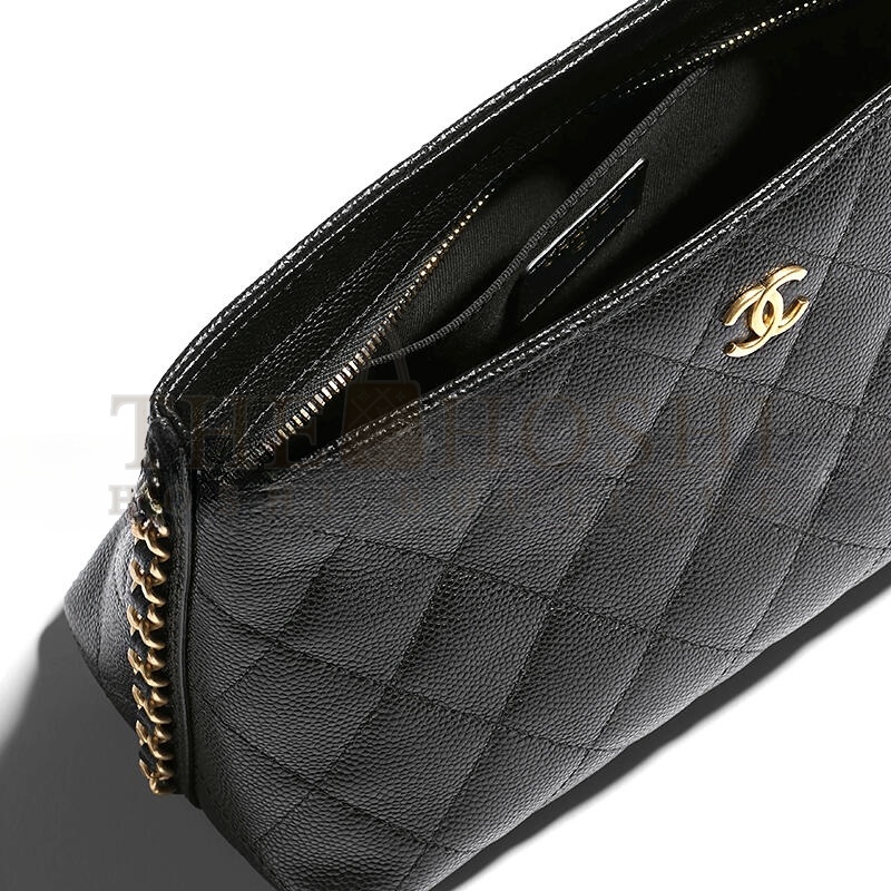 Ch**el CLUTCH WITH CHAIN GRAINED SHINY CALFSKIN GOLD-TONE METAL AP4700 (23*12*8cm) Master Quality