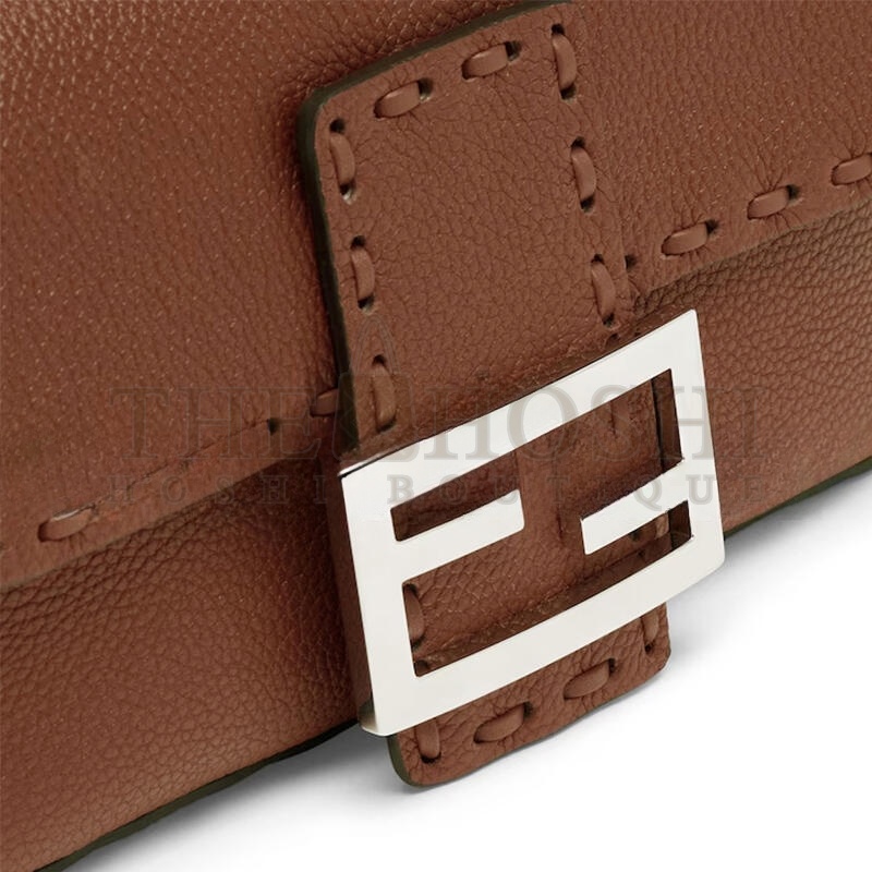 F**di BAGUETTE MINI  (20*13*5cm) Master Quality