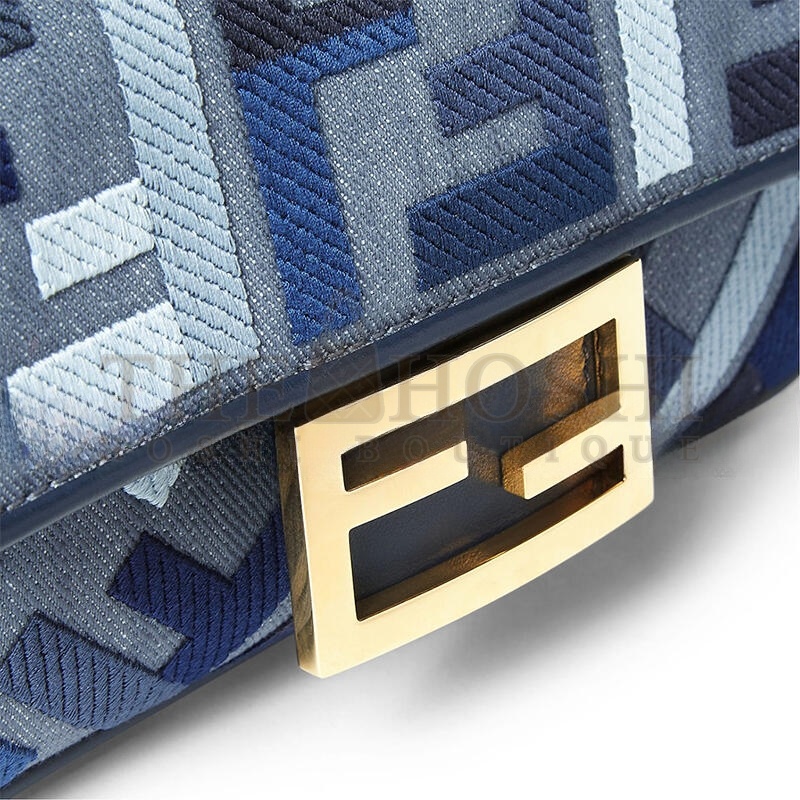 F**di BAGUETTE MINI BLUE CANVAS BAG WITH FF EMBROIDERY 8BS017AV11F1LAZ (19.5*11*5cm) Master Quality