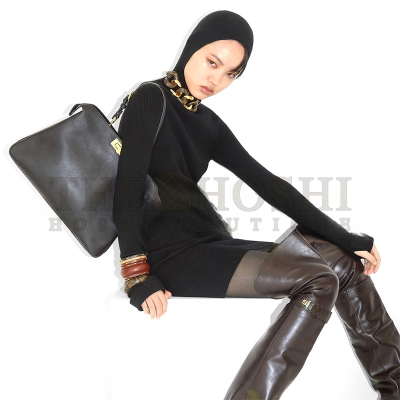 F**di PEEKABOO SOFT LARGE 8BN358AOVHF0KUR (40.5*28*13cm) Master Quality