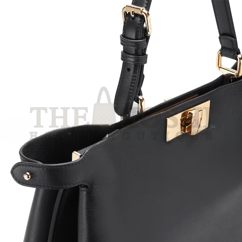 F**di PEEKABOO SOFT LARGE 8BN358AOVHF0KUR (40.5*28*13cm) Master Quality