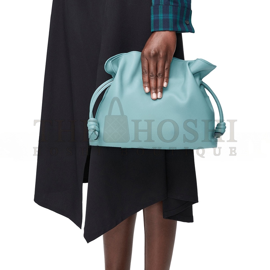 L0ew* MEDIUM FLAMENCO CLUTCH IN NAPPA CALFSKIN 0011190493 (30*24.5*10.5cm) Master Quality