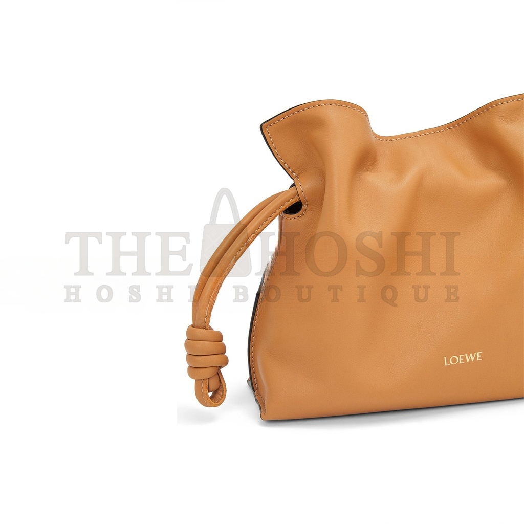 L0ew* MINI FLAMENCO CLUTCH IN NAPPA CALFSKIN 0010965952 (23.9*18*9cm) Master Quality