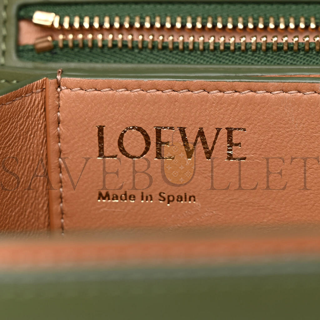 L0ew* SILK CALFSKIN GOYA BAG AVOCADO (22*15*7cm) Master Quality