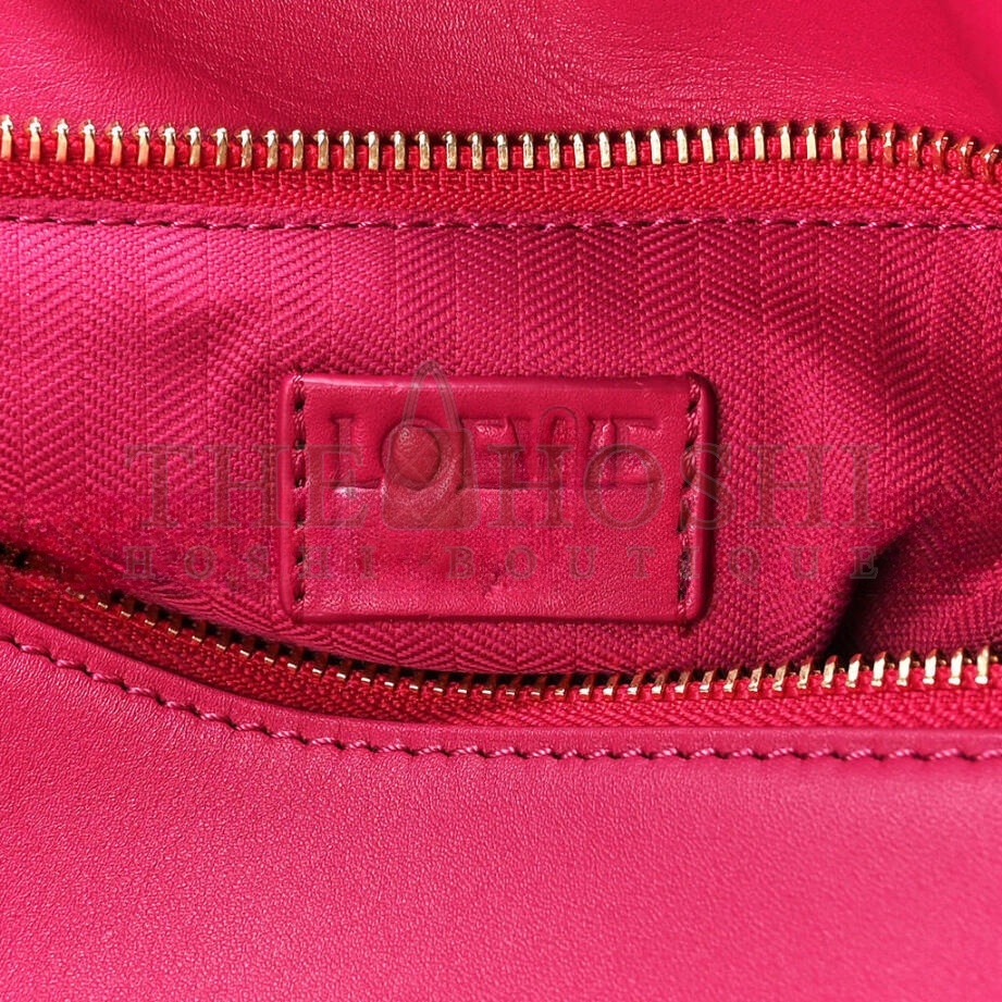 L0ew* SATIN CALFSKIN MONOCHROME SMALL PUZZLE EDGE BAG RUBY RED GLAZE (24*16.5*10.5cm) Master Quality